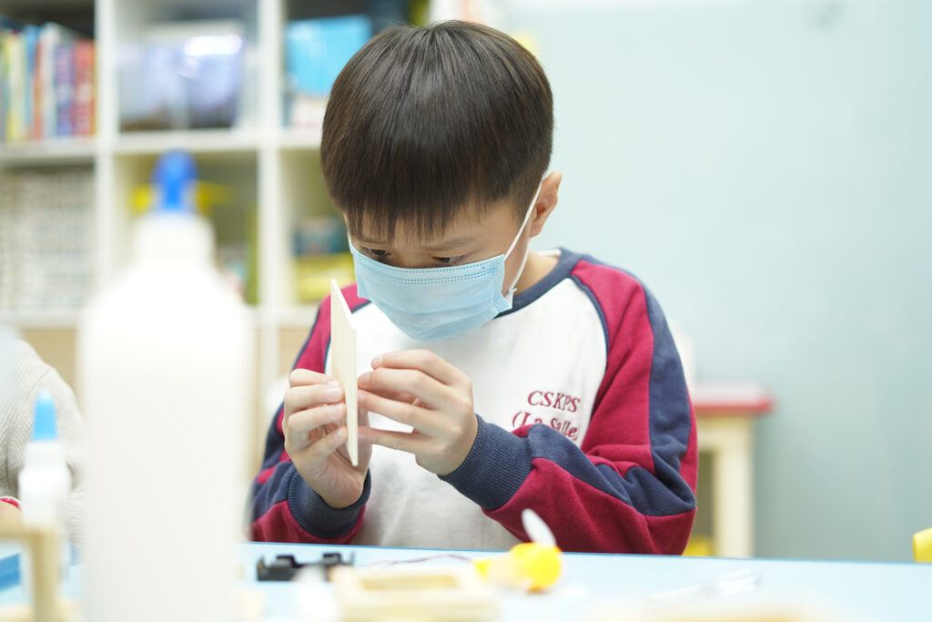 發掘無限創意：免費STEAM工作坊為畫班學生打造的學習課
